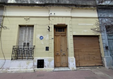Casa en Venta de 3 dormitorios en Barrio Alberdi a RECICLAR